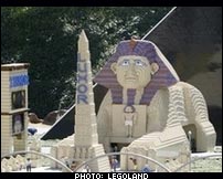 LEGOLAND Theme Park Recreates Vegas Strip - Luxor